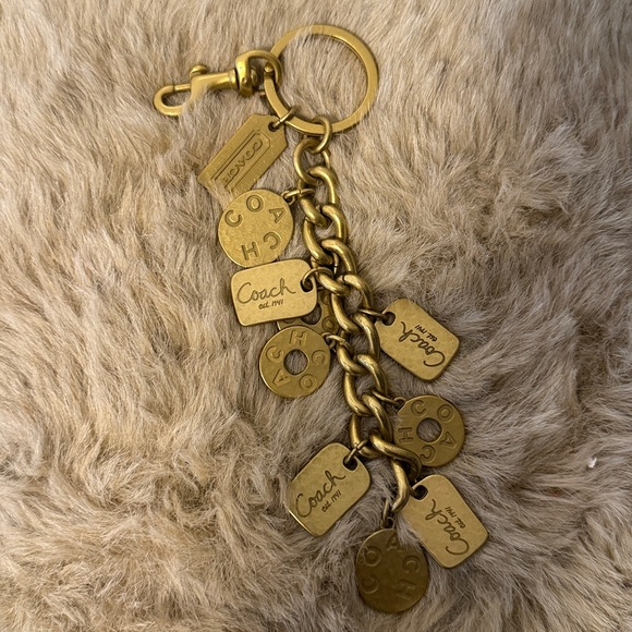 Coach vintage model #92124, featuring multiple hammered coin charms RARE! - Picture 3 of 6